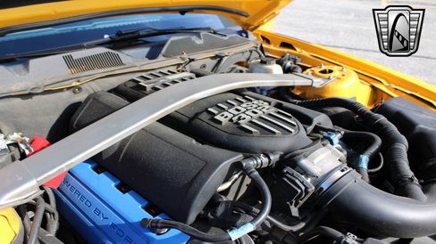 Used 2013 Ford Mustang Boss 302 w/ Boss 302 Accessory Pkg image 11