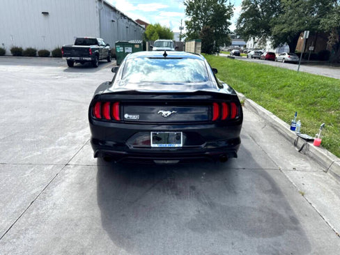 Used 2020 Ford Mustang Coupe image 10