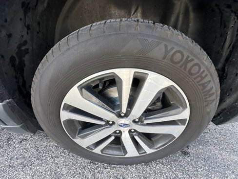 Used 2018 Subaru Outback 3.6R Limited image 8