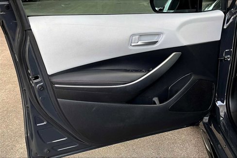 Used 2023 Toyota Corolla SE image 40