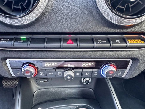 Used 2017 Audi A3 e-tron Premium image 37