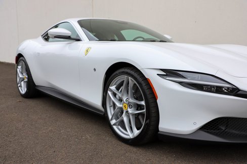 Certified 2023 Ferrari Roma image 31