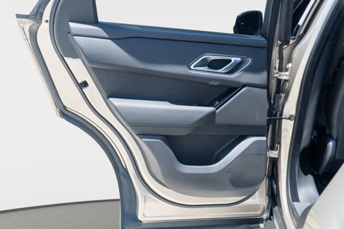 New 2026 Land Rover Range Rover Velar S image 27