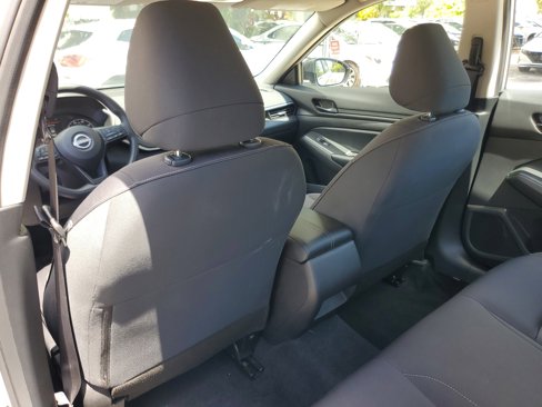 Used 2024 Nissan Altima 2.5 S image 10
