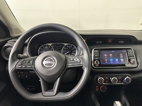 New 2024 Nissan Kicks S image 8