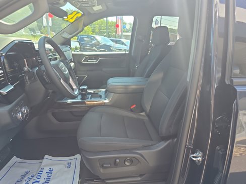 New 2026 GMC Sierra 1500 Elevation image 12