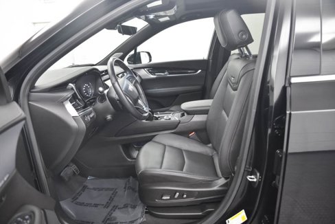 Used 2024 Cadillac XT6 Premium Luxury w/ Technology Package image 11