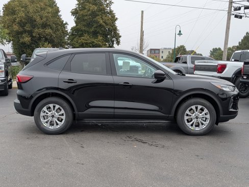 New 2026 Ford Escape Active image 3