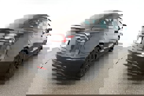 Used 2025 Tesla Model 3 Long Range image 4