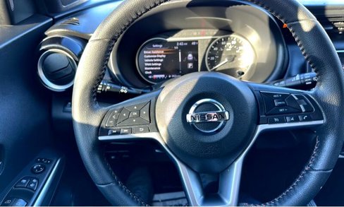 Used 2019 Nissan Kicks SR w/ SR Premium Package image 17