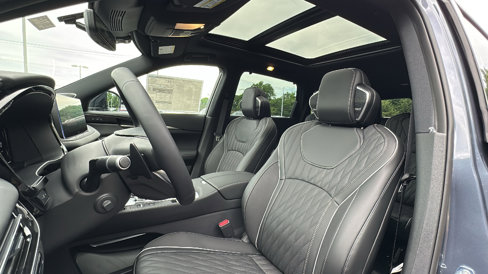 New 2026 INFINITI QX60 Autograph w/ Dark Cargo Package image 8