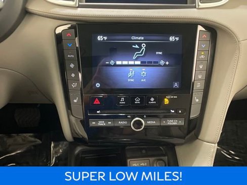 Used 2025 INFINITI QX50 Luxe image 16