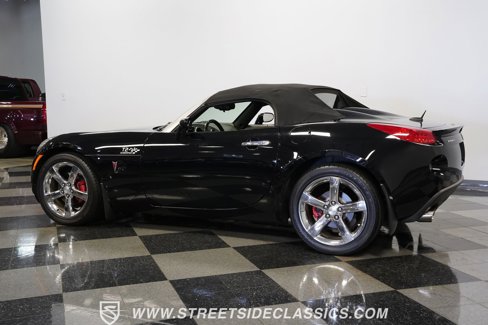 Used 2007 Pontiac Solstice GXP w/ Premium Package image 8