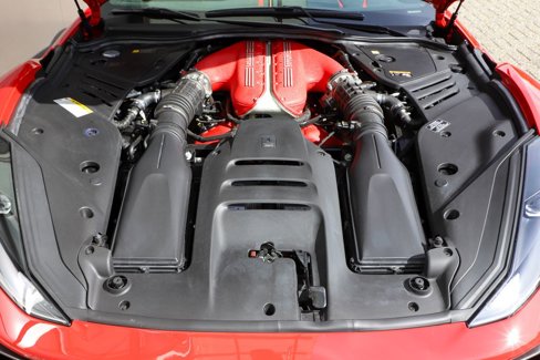 Certified 2023 Ferrari 812 Competizione image 11