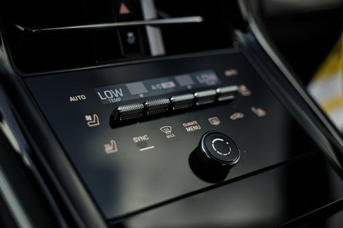 New 2025 Porsche Panamera 4 image 43