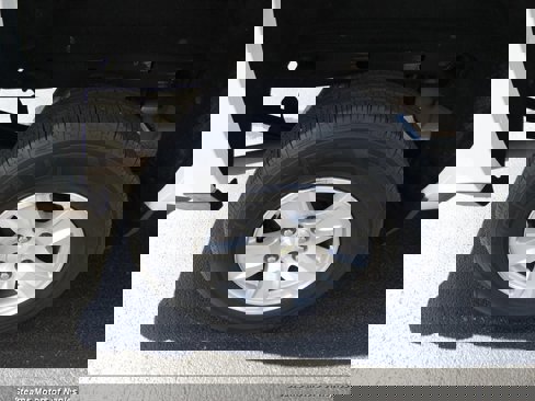 Used 2018 Chevrolet Silverado 1500 LT image 16