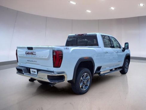 New 2025 GMC Sierra 2500 SLT w/ SLT Premium Package image 9