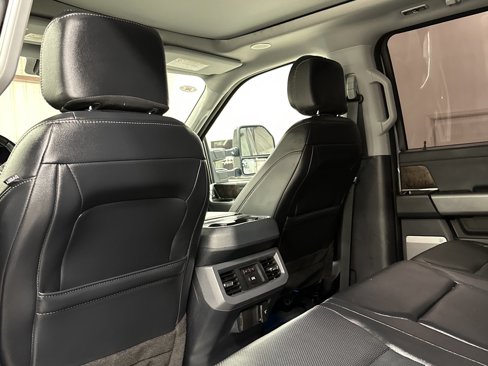 Used 2024 Ford F250 Lariat w/ Lariat Ultimate Package image 22