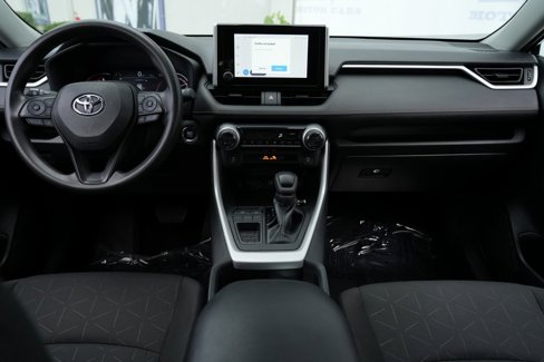 Used 2023 Toyota RAV4 XLE image 34