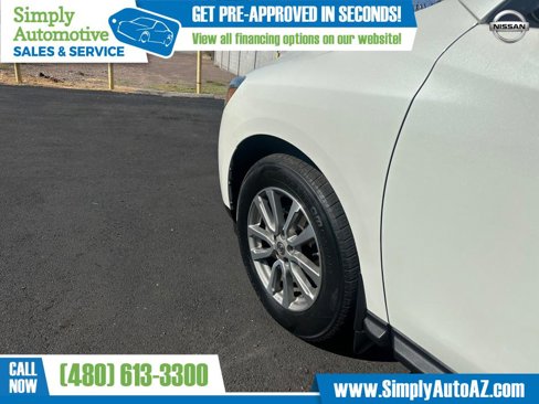 Used 2016 Nissan Pathfinder SV image 31