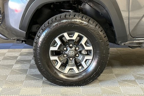 Used 2021 Toyota Tacoma TRD Off-Road image 41