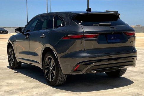 New 2026 Jaguar F-PACE R-Dynamic S image 3