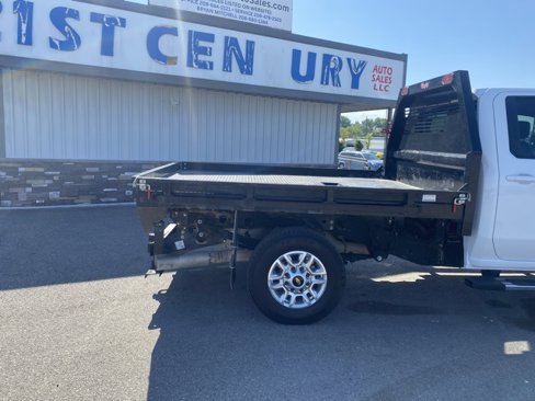 Used 2024 Chevrolet Silverado 2500 LT w/ Convenience Package image 11