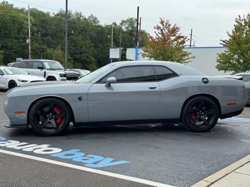 Used 2022 Dodge Challenger SRT Hellcat image 11