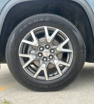 Used 2020 GMC Acadia SLE image 42