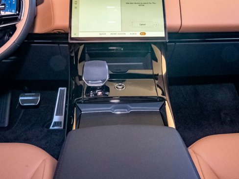 New 2025 Land Rover Range Rover Sport Autobiography image 25