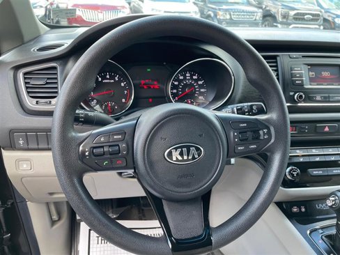 Used 2016 Kia Sedona LX w/ LX Convenience Package image 53