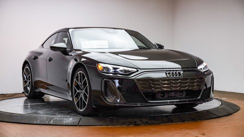 New 2025 Audi S e-tron GT Prestige image 10