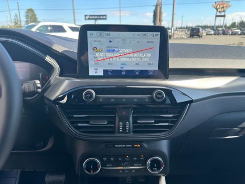 New 2025 Ford Escape Active image 15