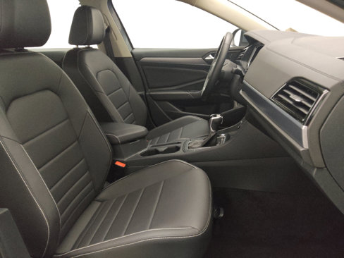 Used 2024 Volkswagen Jetta SE image 21