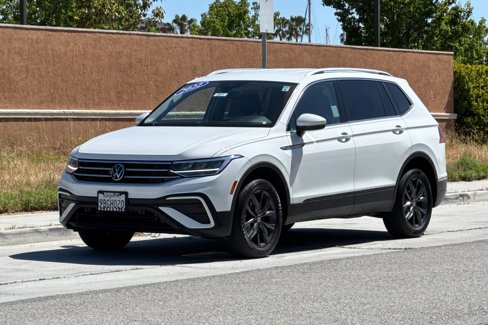 Used 2022 Volkswagen Tiguan SE image 8
