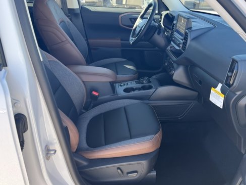 New 2024 Ford Bronco Sport Outer Banks w/ Tech Package image 11