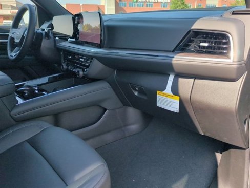 New 2026 Chevrolet Tahoe Z71 w/ Comfort Package image 30