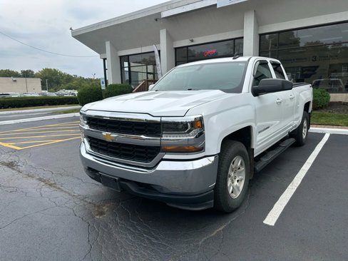 Used 2019 Chevrolet Silverado 1500 LT image 3