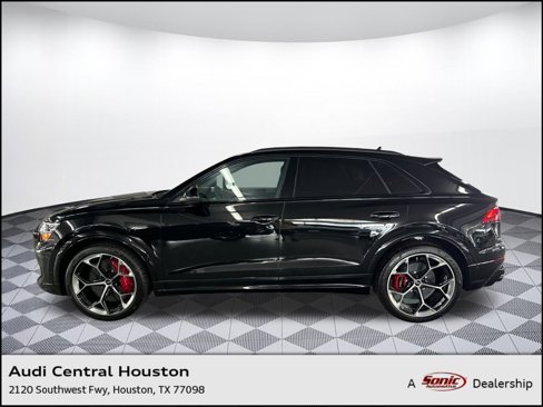 New 2025 Audi RS Q8 performance image 1