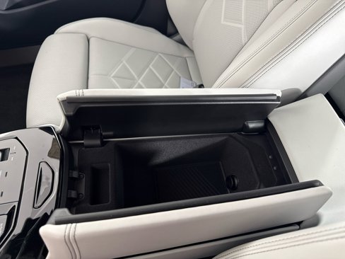 New 2026 BMW 540i xDrive image 28