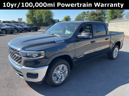 New 2026 RAM 1500 4x4 Crew Cab image 2