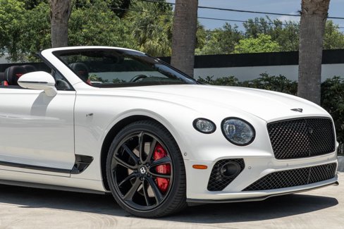 Used 2021 Bentley Continental GT image 12