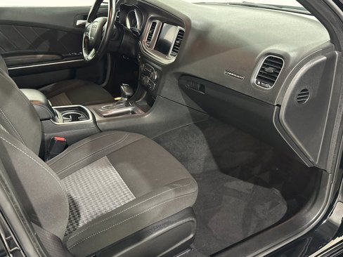 Used 2023 Dodge Charger SXT image 22