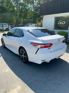 Used 2020 Toyota Camry SE image 6