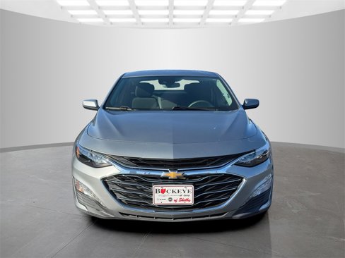 Used 2024 Chevrolet Malibu LT image 2