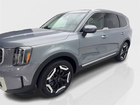 Used 2025 Kia Telluride S image 11