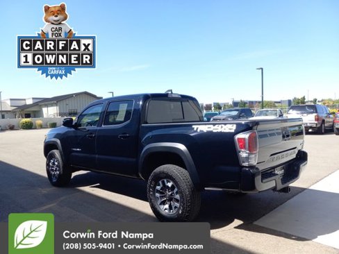 Used 2022 Toyota Tacoma TRD Off-Road image 5