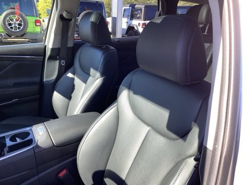 Used 2023 Hyundai Santa Fe SEL Premium image 28