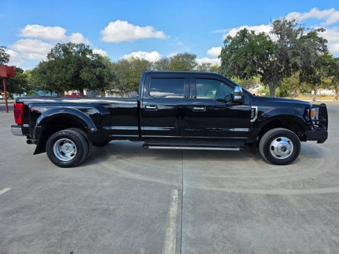 Used 2021 Ford F350 Lariat w/ Chrome Package image 5