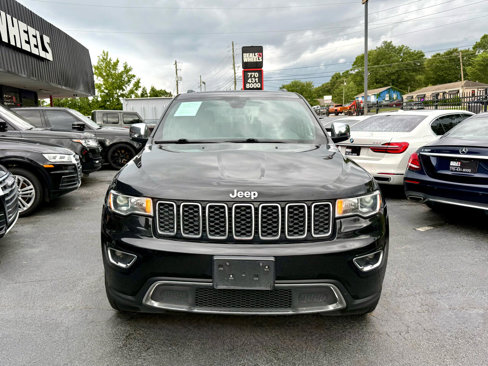 Used 2021 Jeep Grand Cherokee Limited image 2